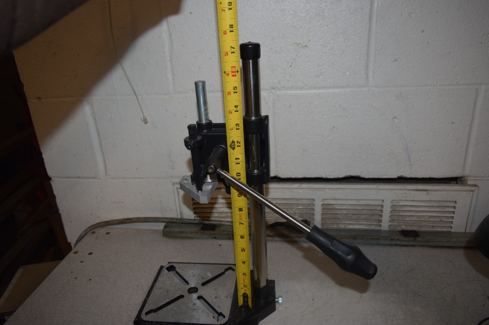 Systech Illinois 18" Rigid Package Can Piercing Station