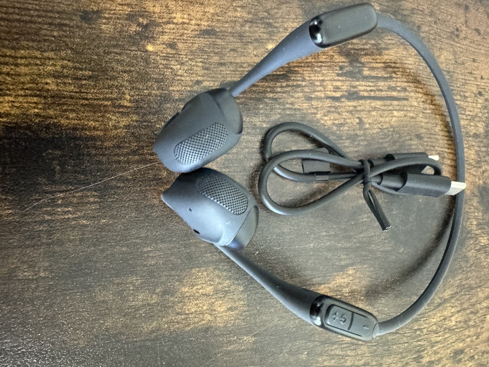 Shokz OpenRun Pro 2 Bone Conduction Open-Ear Sport Headphones Black S820