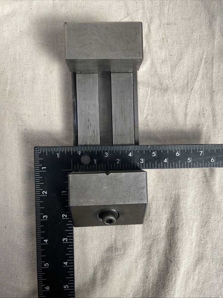 Precision Machinist Vise (inv#B23)