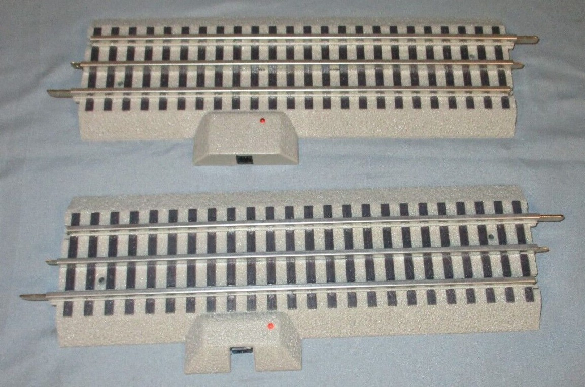 Lionel FasTrack 60" x 40" Oval 8-2-1-1 Track Pack O/027 ga. w/ Special Sections