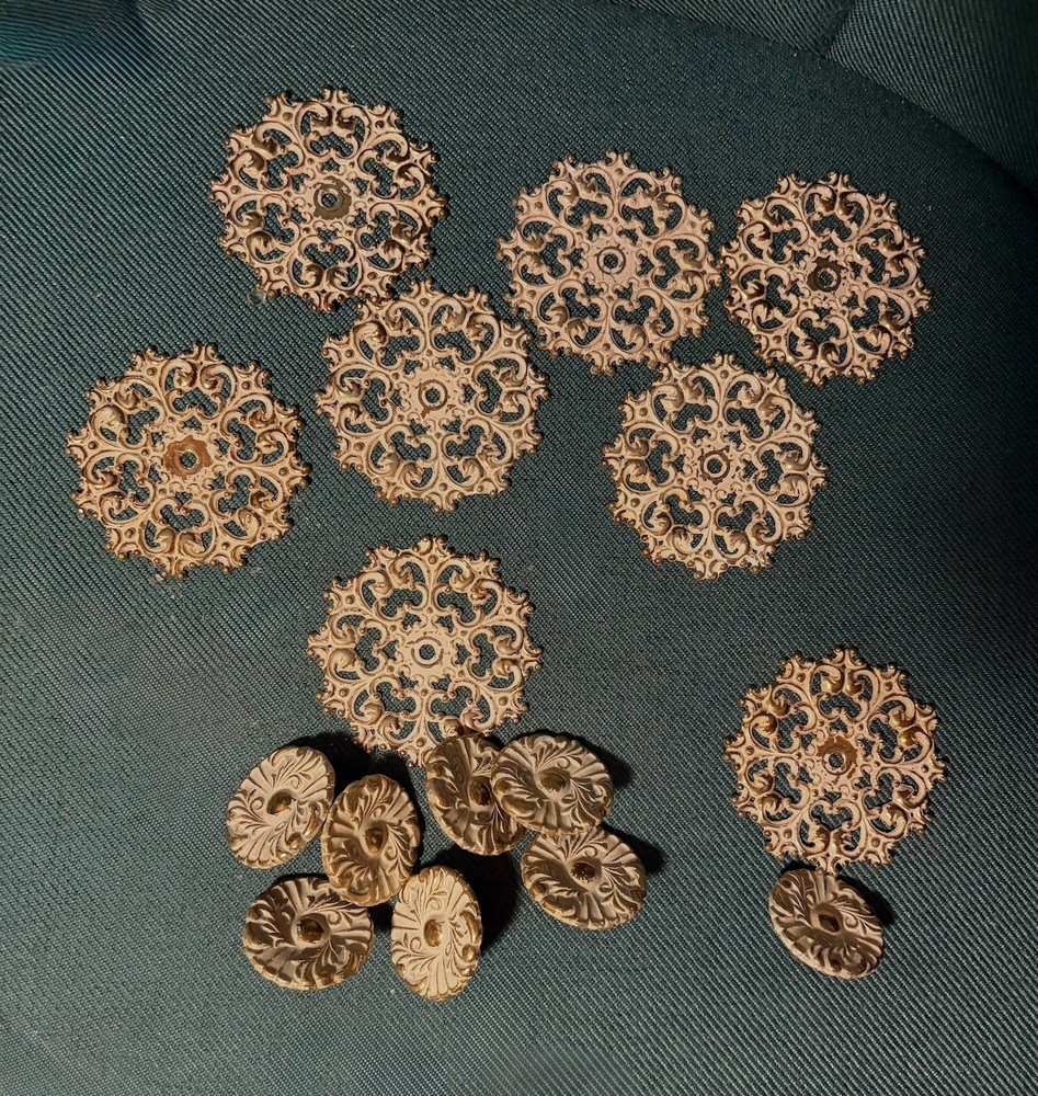 Vintage Provincial Hollywood Regency Floral Drawer Cabinet Pull Knobs/Backs (16)