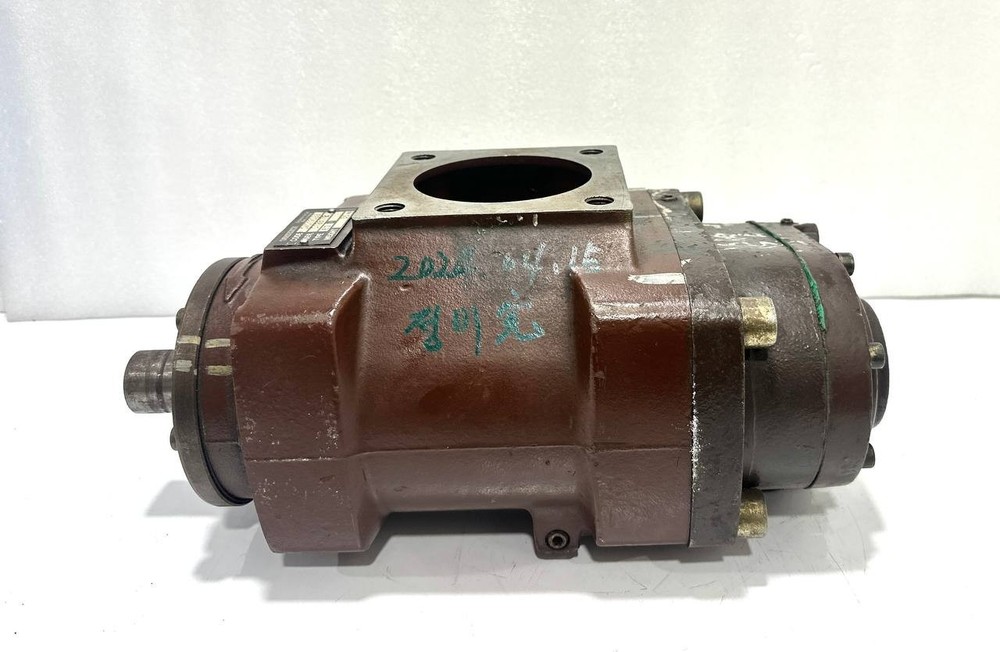 TAMROTOR 04019022 MARINE COMPRESSOR TYPE: E12 COMPRESSOR AIR END