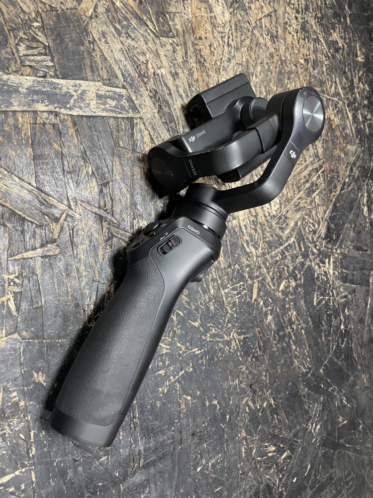 Original DJI Osmo Mobile 1 Barely used
