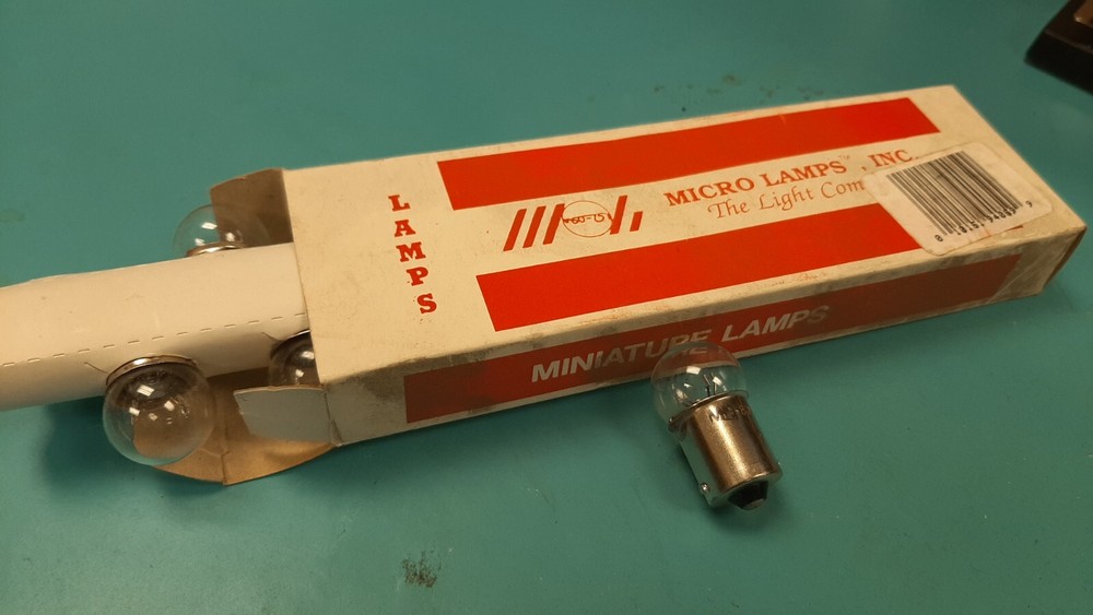 ( 10 PER BOX ) ML-631 MICRO LAMPS