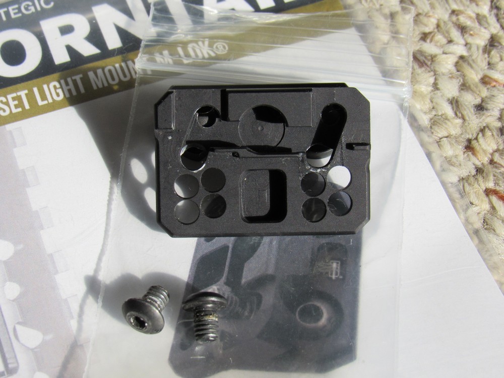 Haley Strategic THORNTAIL6 M-LOK offset Light Mount