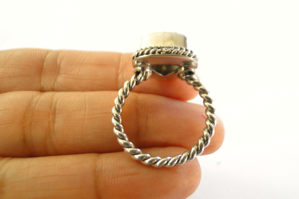 5ct. Triangular Mystic Topaz Solitaire Sterling Silver Twisted Band Ring Size 7