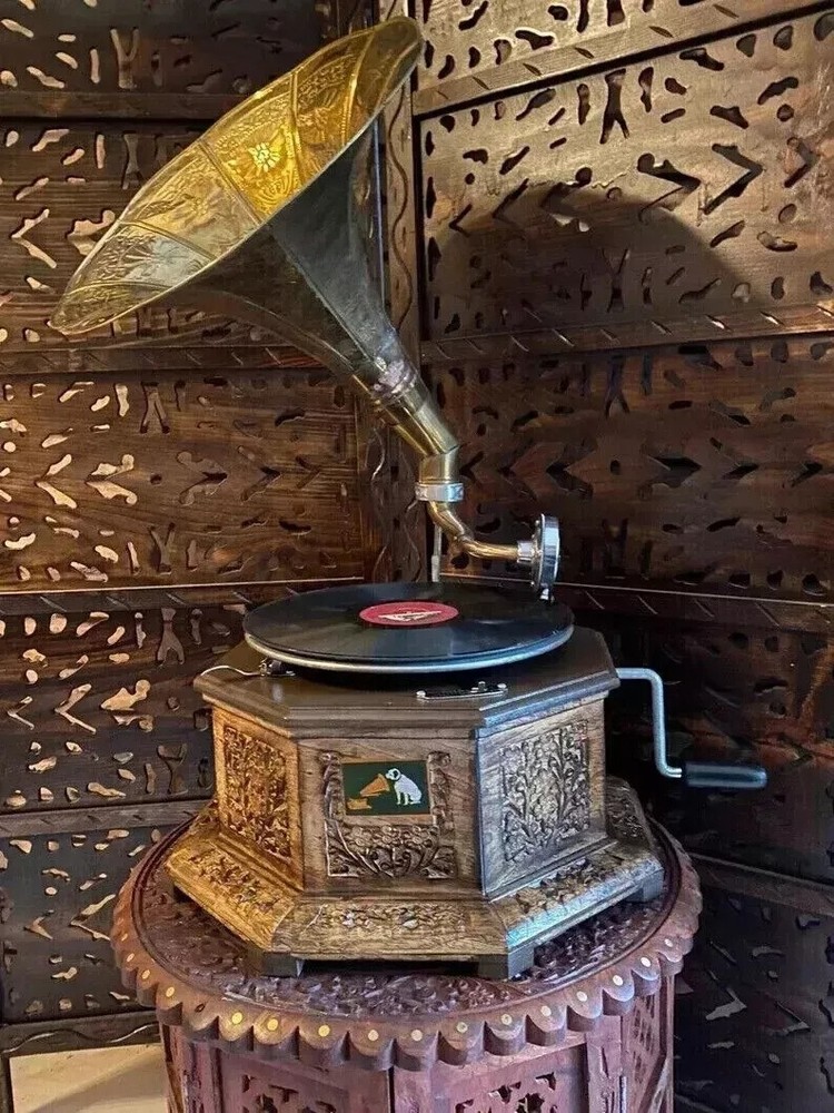 Antique Gramophone, Fully Functional Working Phonograph, win-up record player