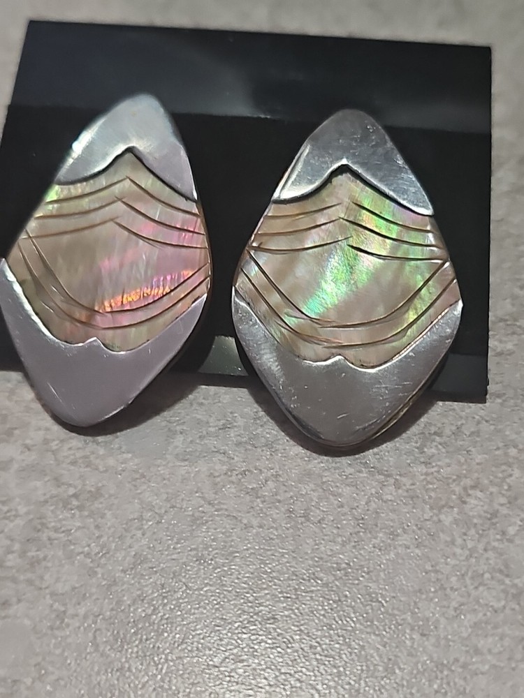 MOP Earrings Teardrop Artisan