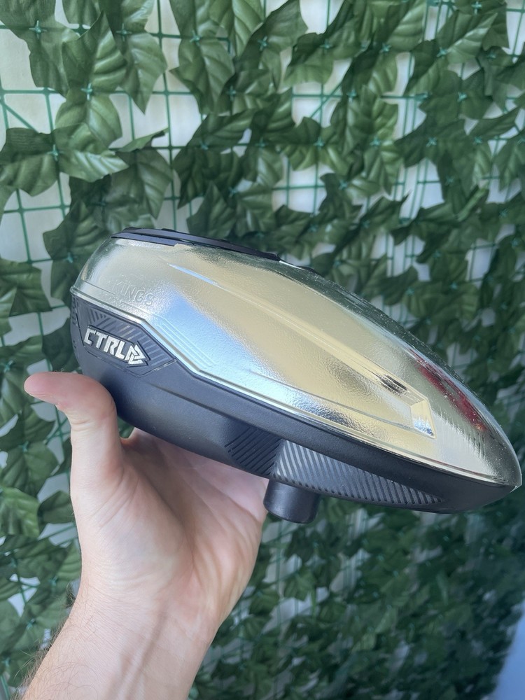 Bunkering CTRL Paintball Loader Speedfeed