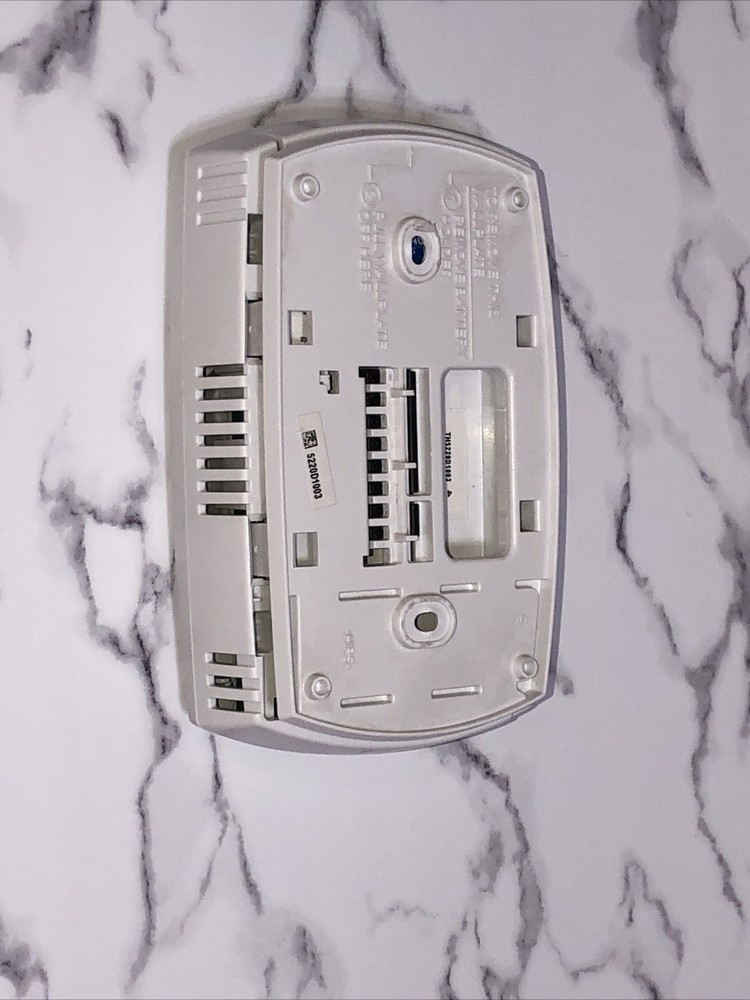 Honeywell FocusPRO 5000 TH5220D1003 Digital Programmable Thermostat