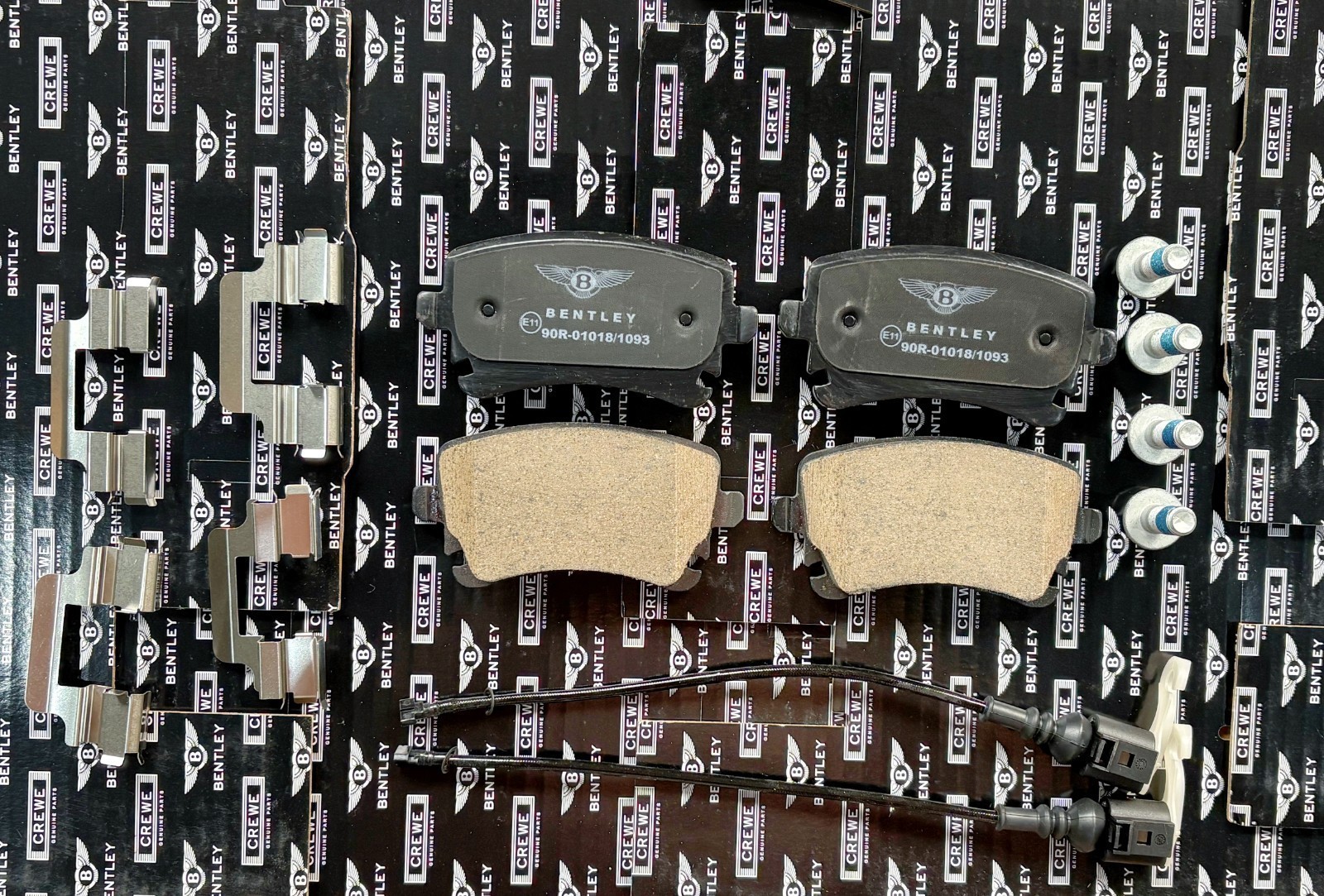 OEM Genuine Rear Brake Pad For 04-18 Bentley Continental Flying Spur 3W0698451J