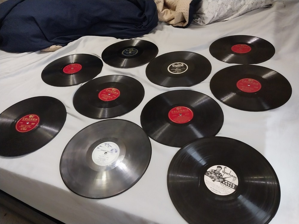 victrola record player antique
