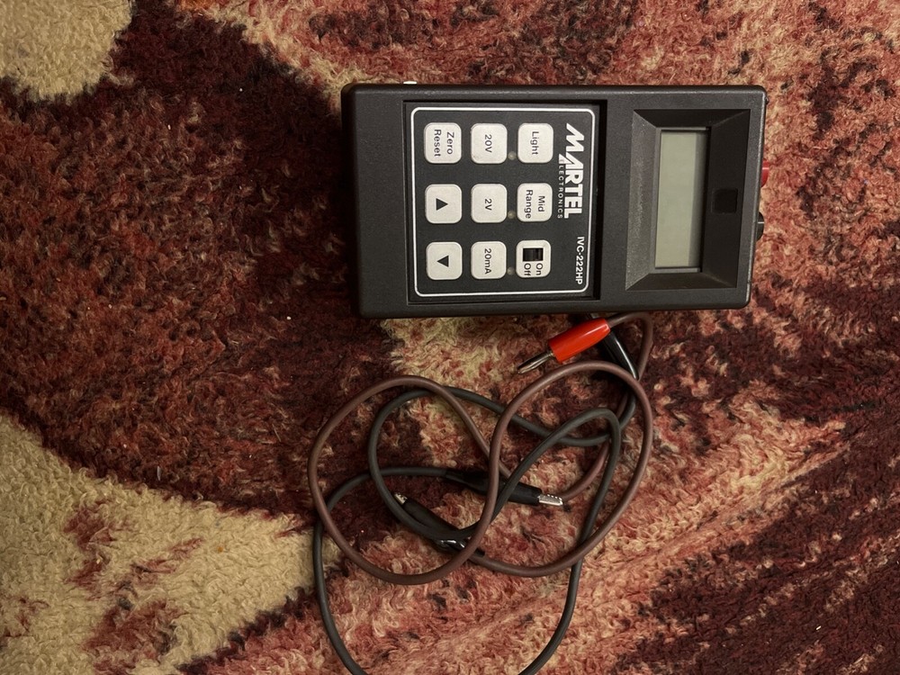 Martel Electronics IVC-222hp Voltage Current Calibrator