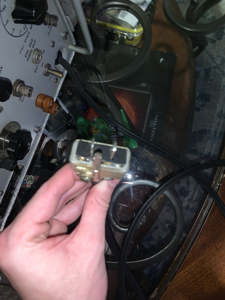 U.S. NAVY RF Signal Generator SG-85/URM-25D