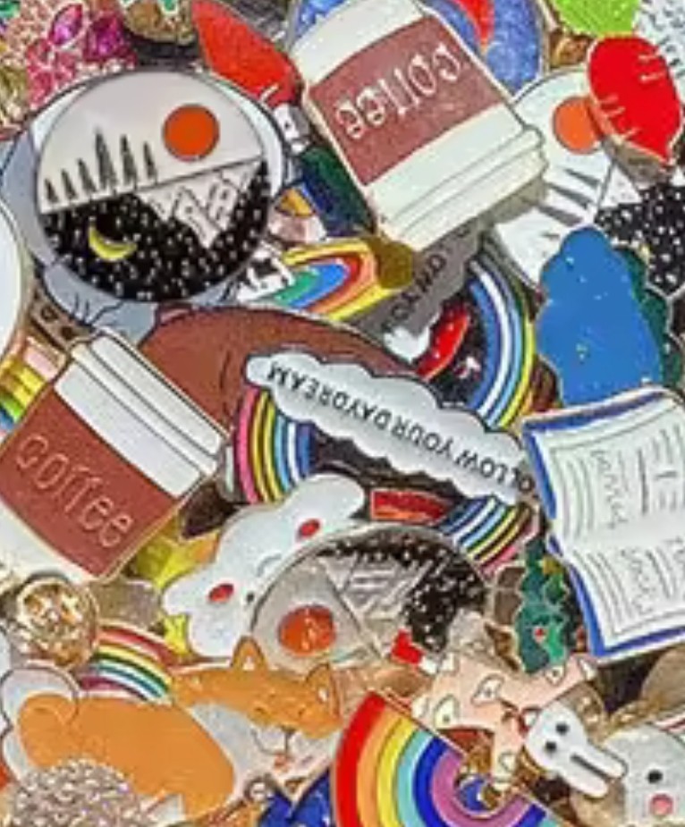 8pc Random Novelty Pins Enamel Pin Set M2