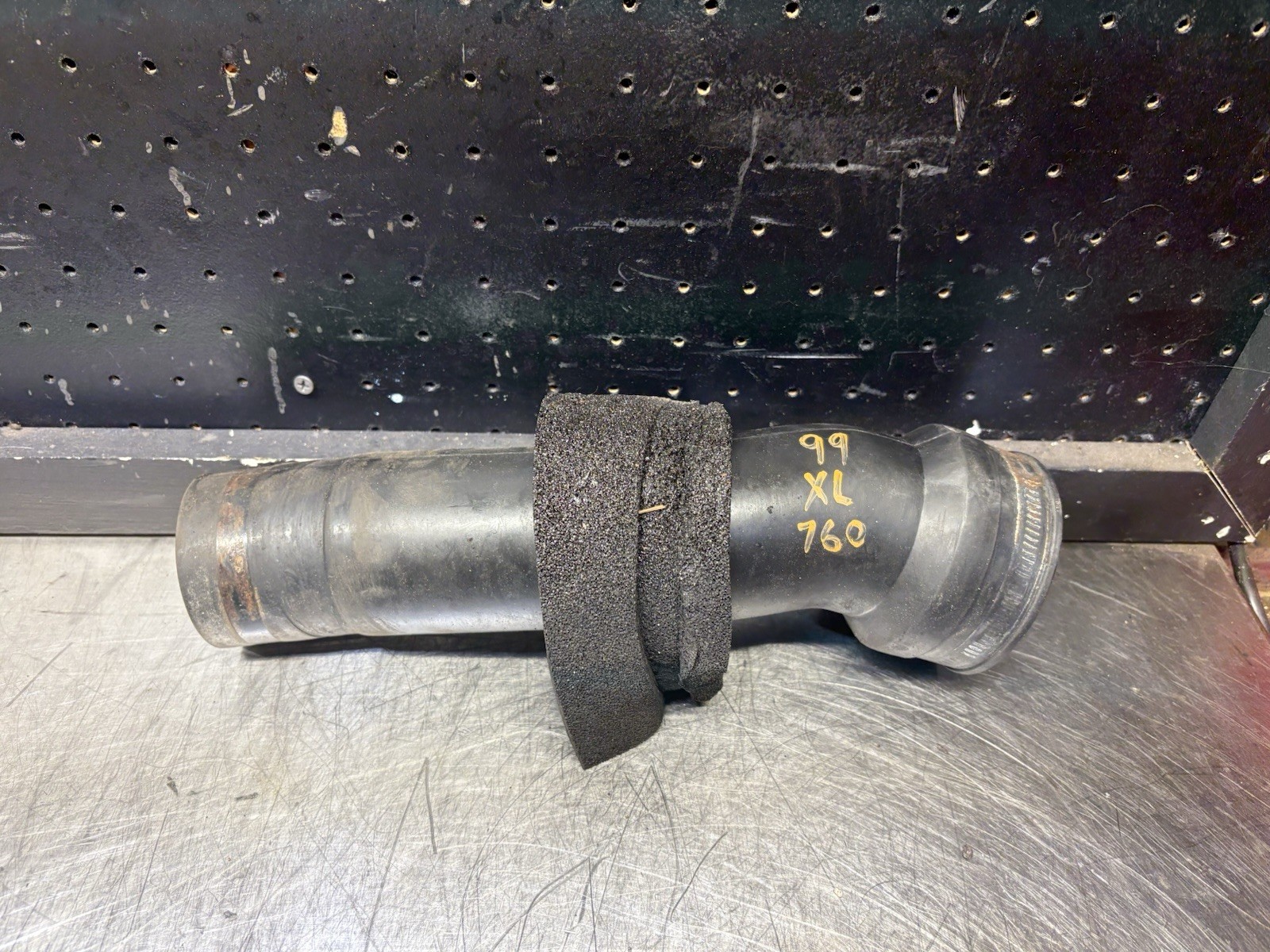 YAMAHA WAVE VENTURE XL 760 EXHAUST PIPE OUTLET WATERBOX HOSE JOINT RUBBER