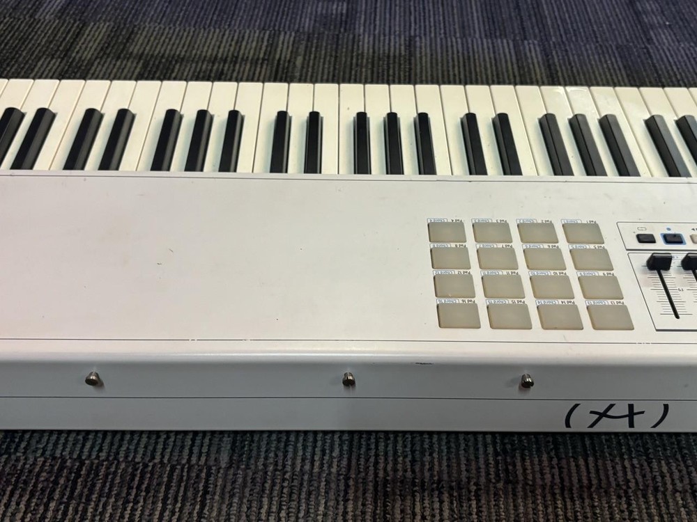 Arturia Keylab 88 Midi Controller