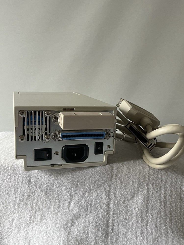 Maynard Electronics 4000DAT External DAT SCSI Tape Drive w/ Data Cables Tested