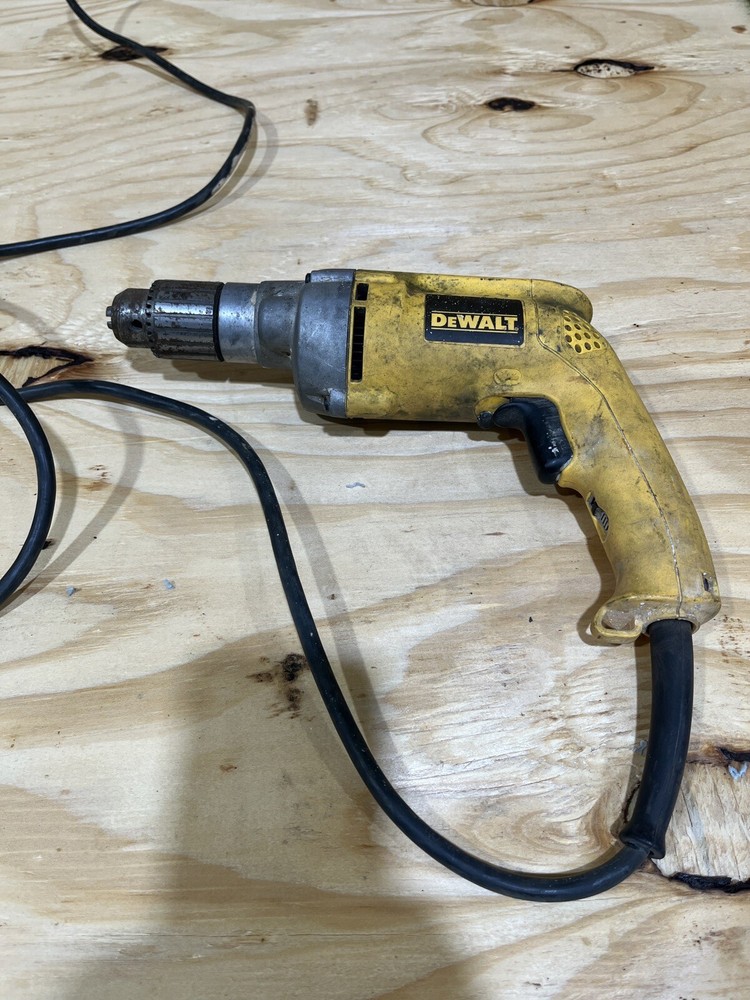 DEWALT DW235G 1/2" Variable Speed Corded Drill (TOOL ONLY) Tested
