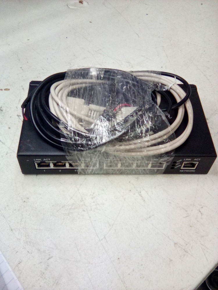 Vernit SR-8 Base 21-640-3701 Security Data Transfer Interface W/ Cables