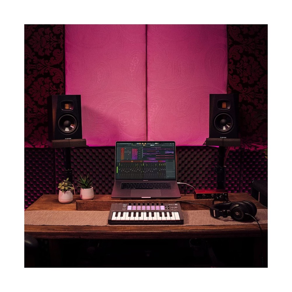 Novation FLkey Mini Compact MIDI Keyboard for FL Studio 25 Mini Keys