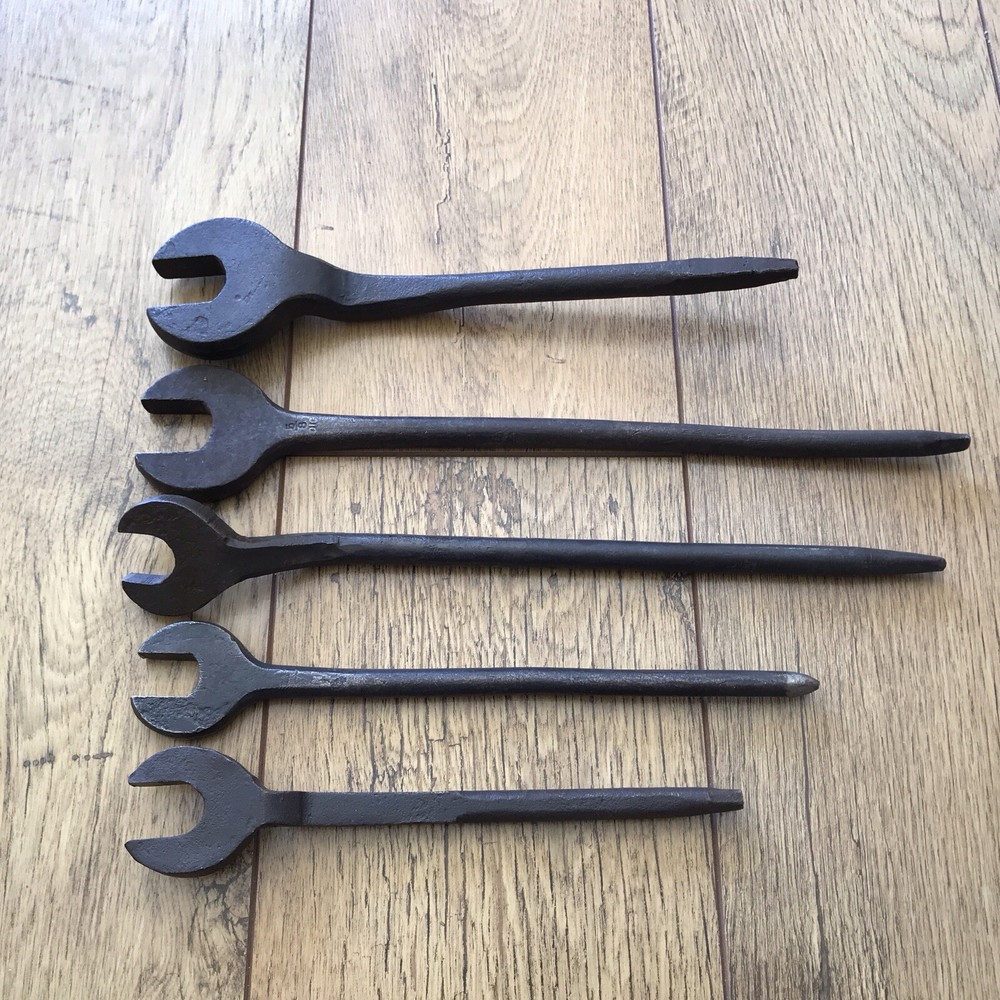 5 Vintage Podger Spanners.