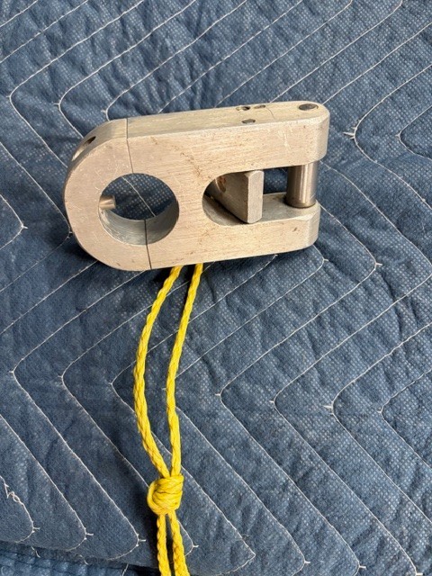 Water ski safety, quick release tow hook