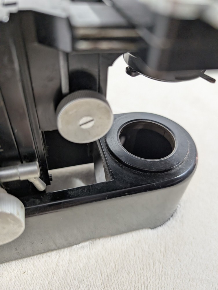 Ernst Leitz Wetzlar Trinocular Microscope 4 Objectives Black