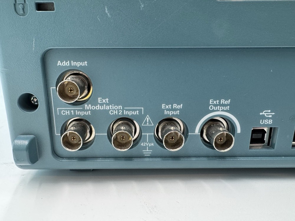 Tektronix AFG3102 Dual Channel Arbitrary/Function Generator 100MHz