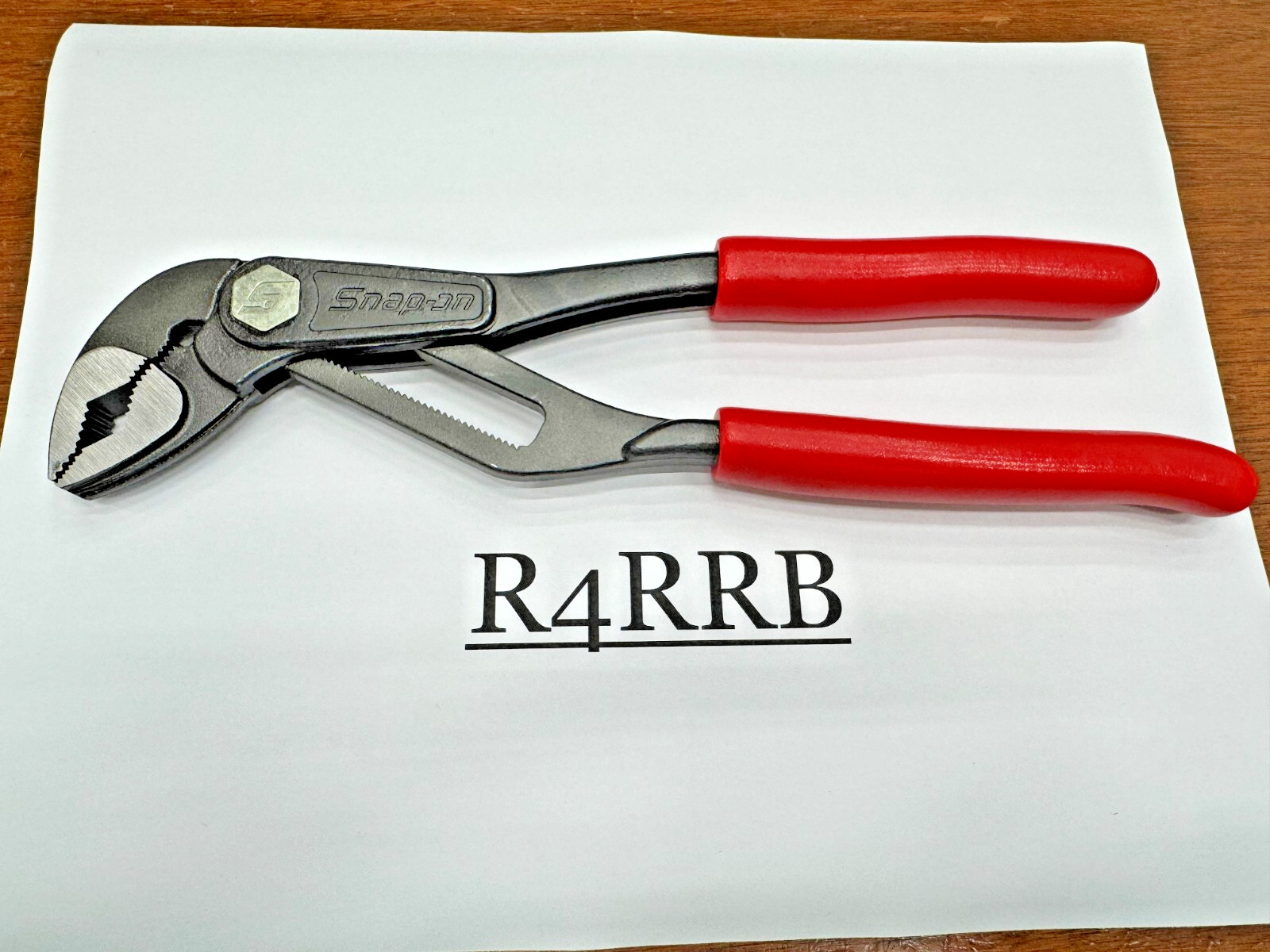 Snap-on Tools RARE NEW ADJUSTABLE FINE TOOTH Soft Grip Water Pump Pliers AWPBX10