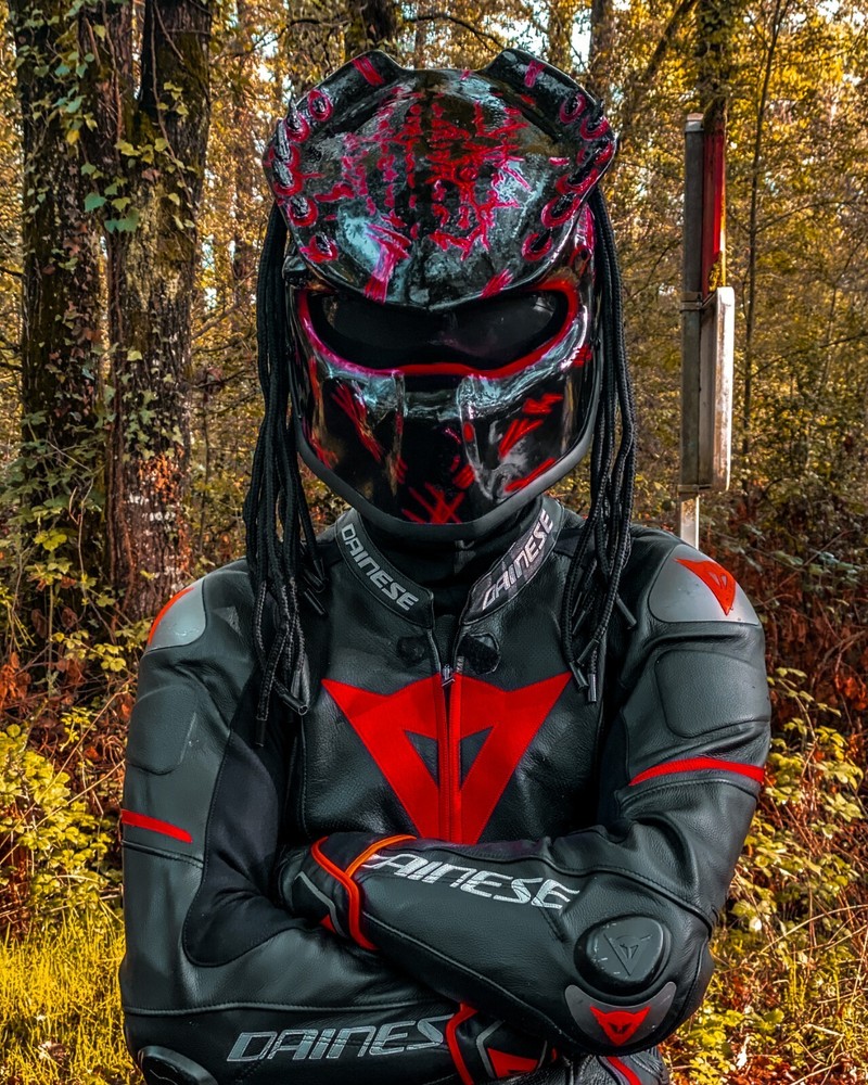 TOP PREDATOR MOTORCYCLE HELMET FIRE STYLE (DOT & ECE CERTIFIED)