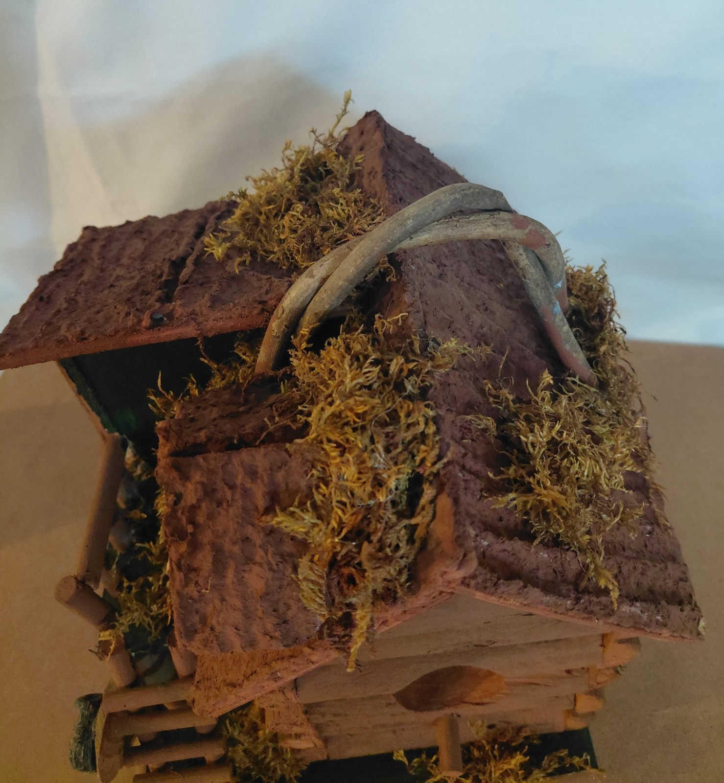 Rustic Gone Fishing Log Cabin Birdhouse Cottage Wood Bark Moss Accents Unused