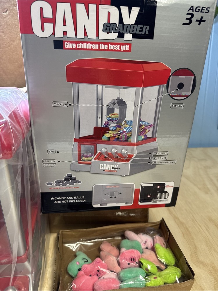Mini Arcade Claw Machine