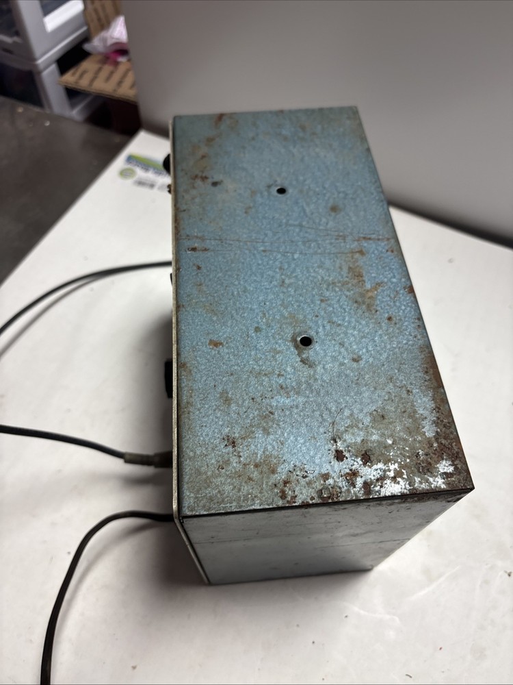 Vintage EICO Model 320 Sweep Signal Generator