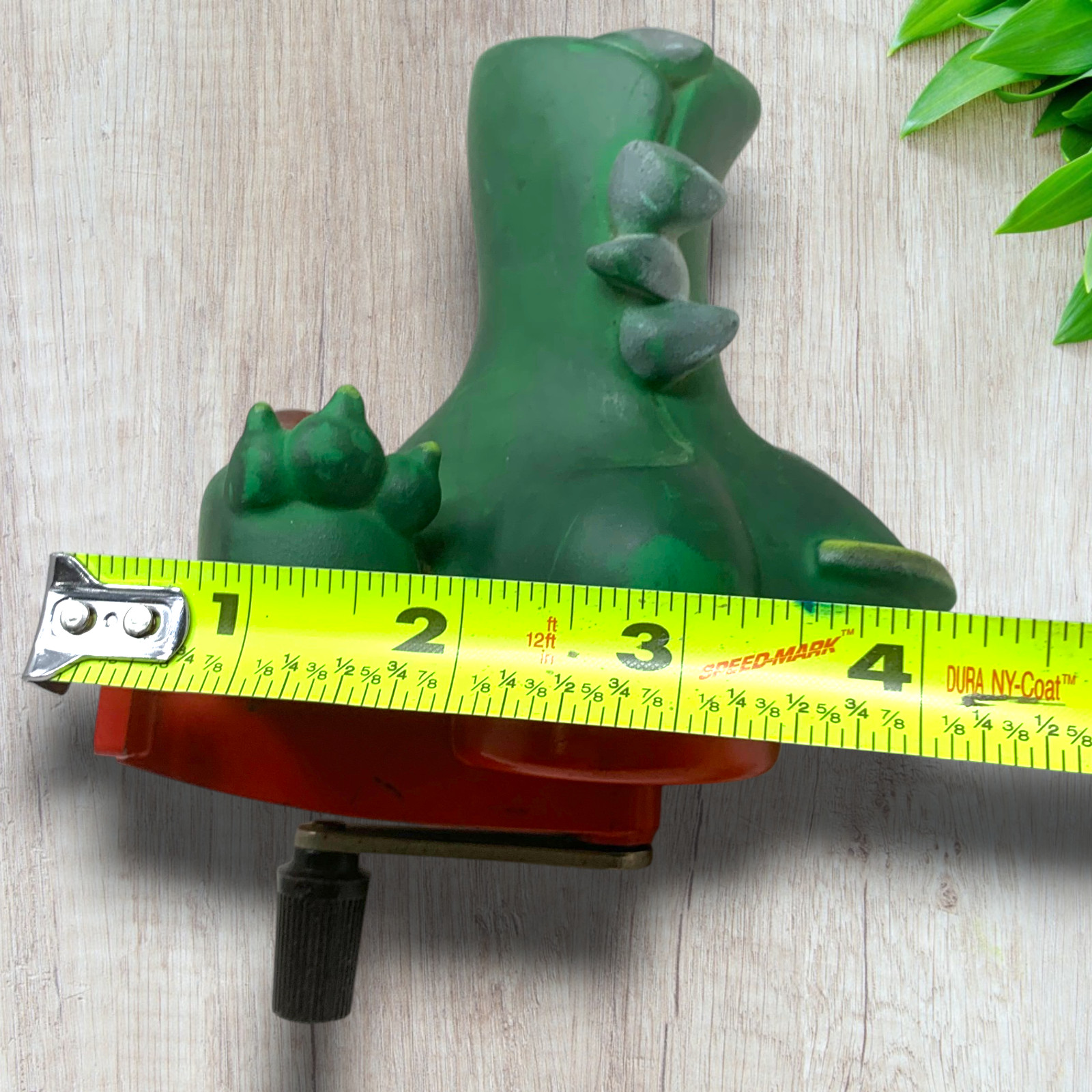 Vintage 1976 Hasbro Albert Alligator Chompers Pencil Sharpener Table Mounted