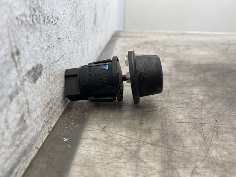 2022 Peterbilt 579 Headlight Switch (605-11260)