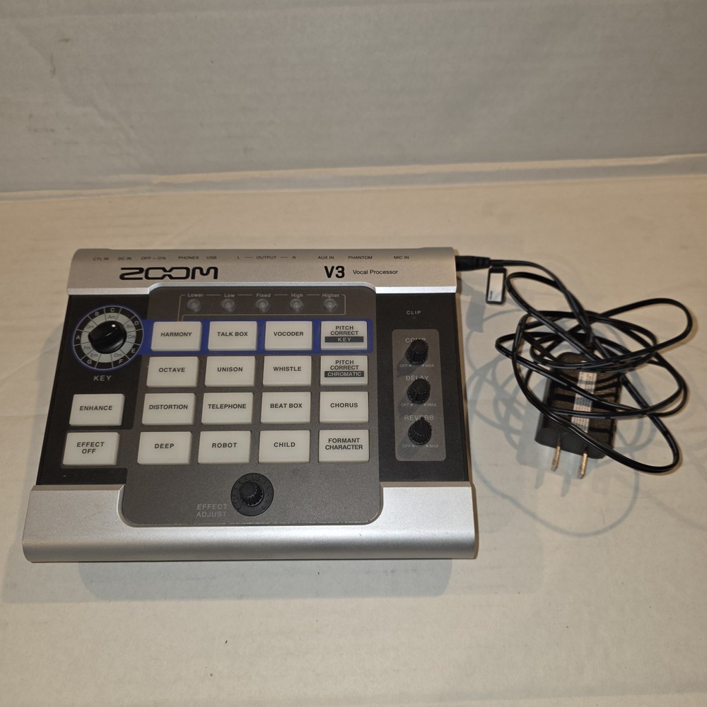 ZOOM V3 Vocal Processor Effects Voice Multi-effects