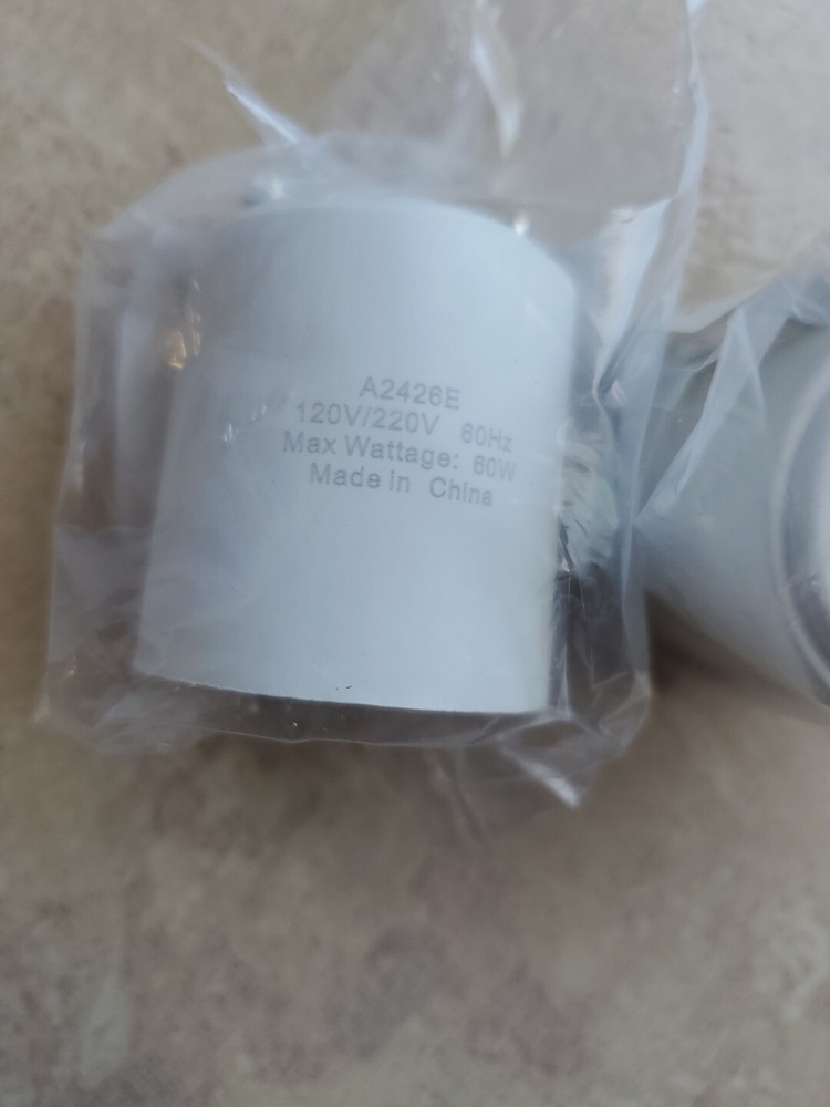2 PACK Newhouse GU24 To Standard E26 / E27 Base Light Bulb Socket Adapter A2426E