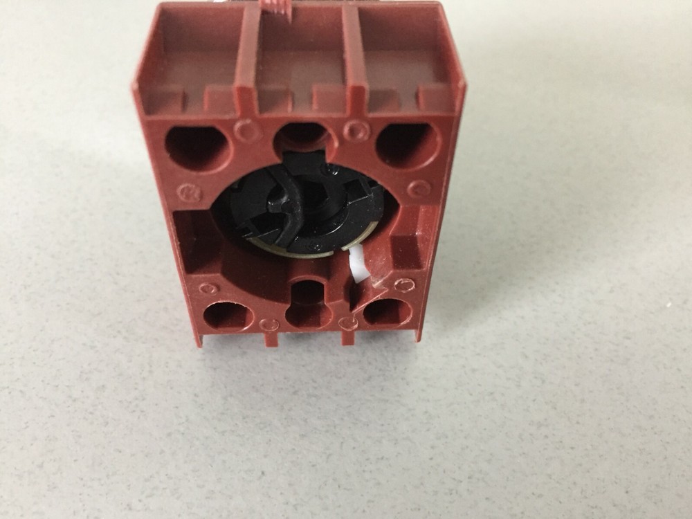 SIEMENS 3SB03-2MKB 30MM 2 POSITION SWITCH