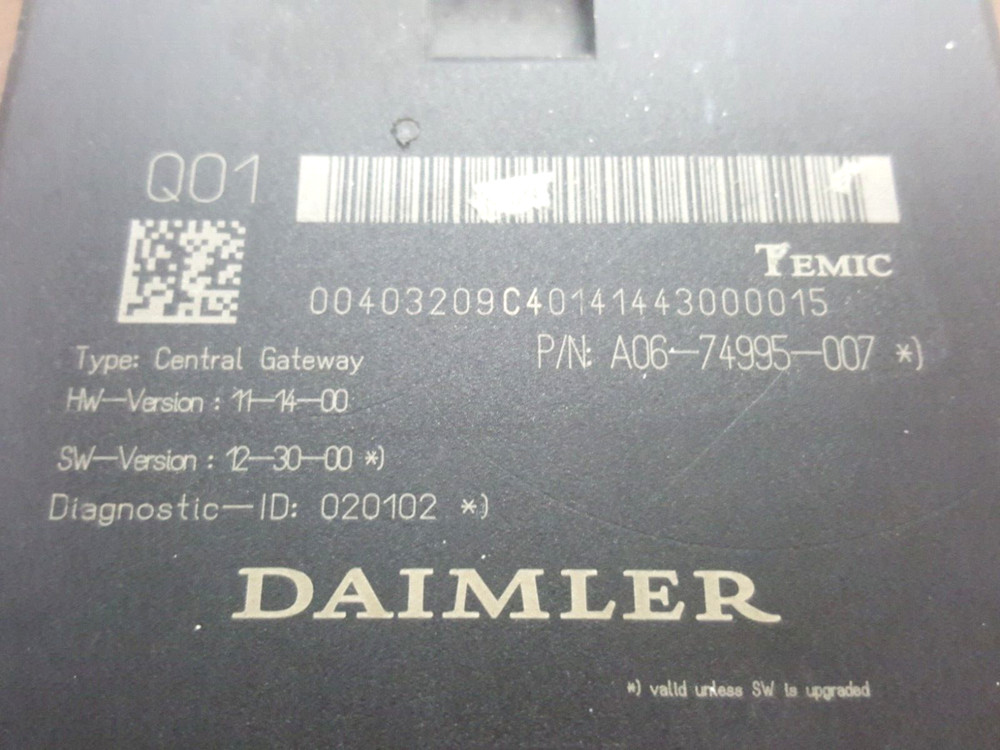 FREIGHTLINER CASCADIA CHASSIC CONTROL MODULE DAIMLER A06- 74995 -007