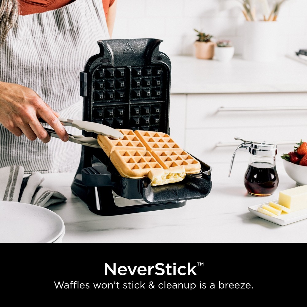 Ninja BW1001 NeverStick PRO Belgian Waffle Maker