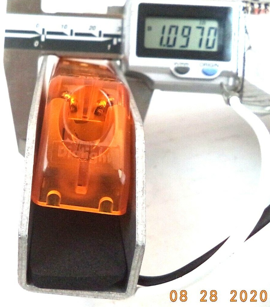 Dialight 12V LED Amber Marker Light Assy, pn 15001AB811