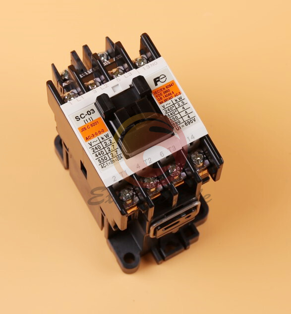 One New Fuji electromagnetic contactor SC-03 AC110V