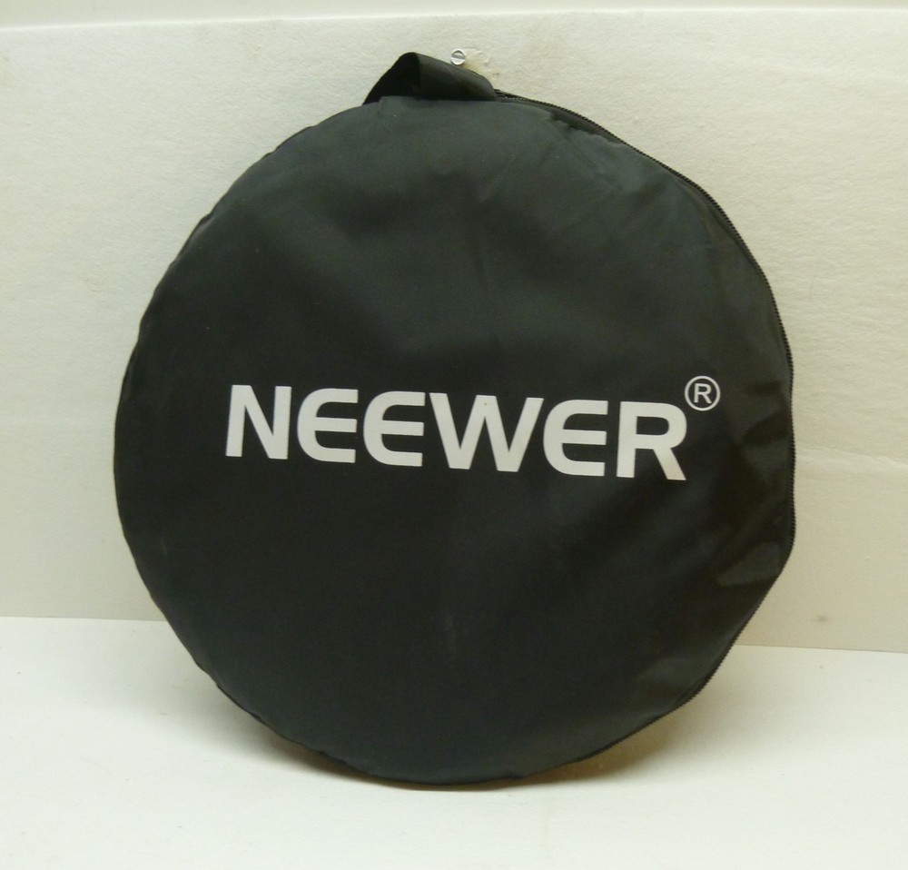 Neewer Portable 5- in-1 Collapsible Multi Disc Light Reflector Diffuser w/ Bag