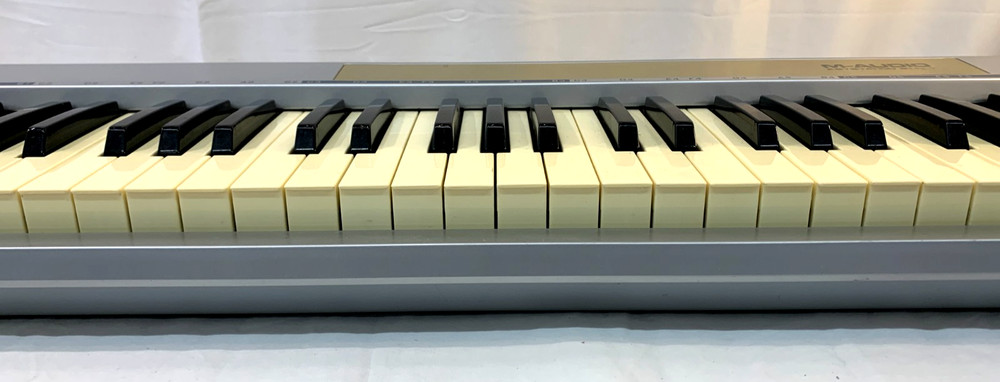 M-AUDIO Keystation 61ES MIDI Controller Keyboard ~ Used
