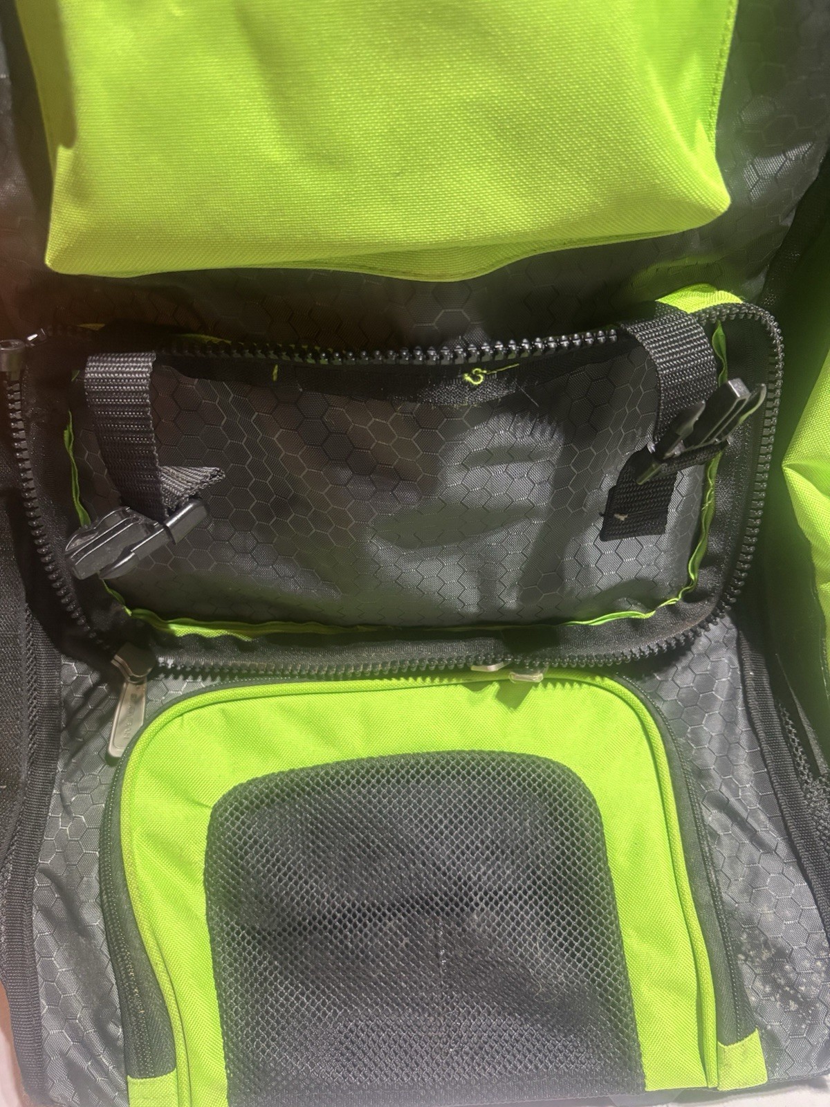 Boombah Rolling Superpack Catchers Bag Neon Green *missing Front Flap *