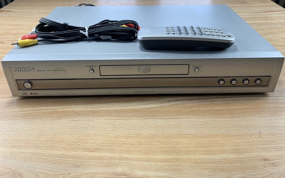 Phillips DVD Player Silver DVD724 Remote Included