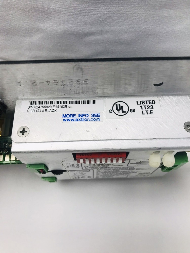 EXTRON RGB 474xi Two Input Architectural Interface