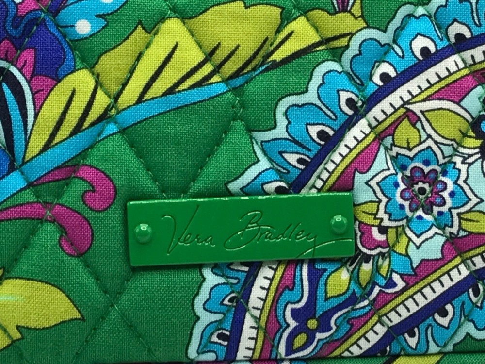 Vera Bradley E-Reader Sleeve in Emerald Paisley