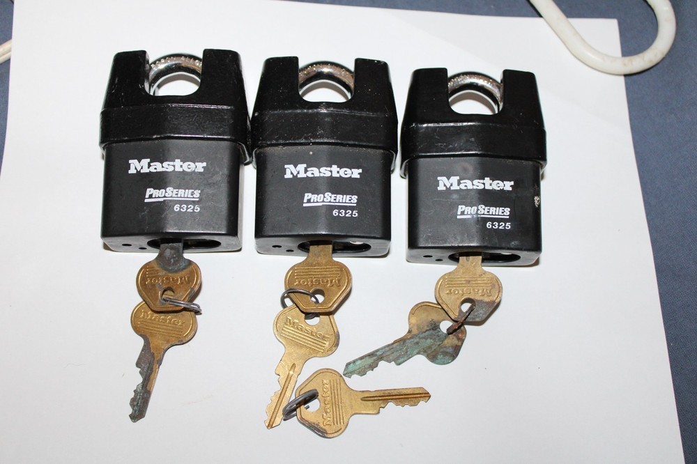 Master Lock Pro Series - High Security Padlocks Keyed Alike 3 Locks